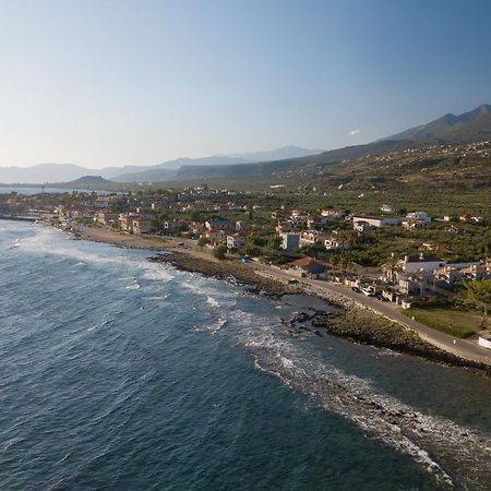 Pleiades Traditional Seaside Villas Agios Nikolaos  Exterior foto