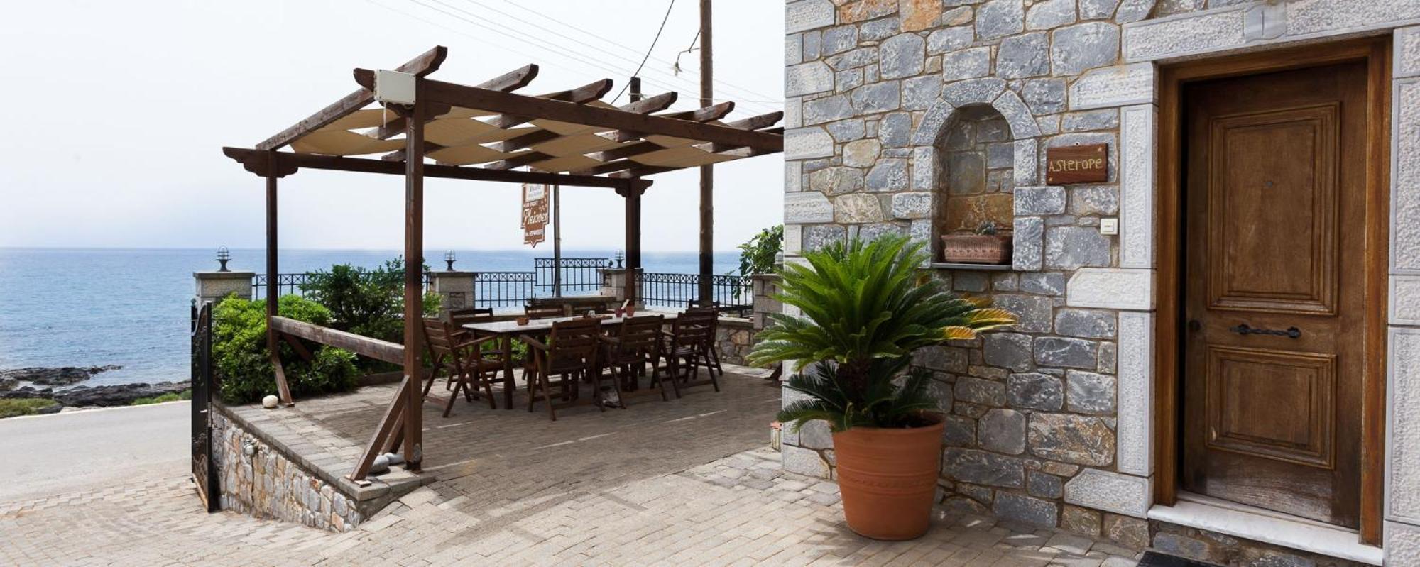 Pleiades Traditional Seaside Villas Agios Nikolaos  Exterior foto