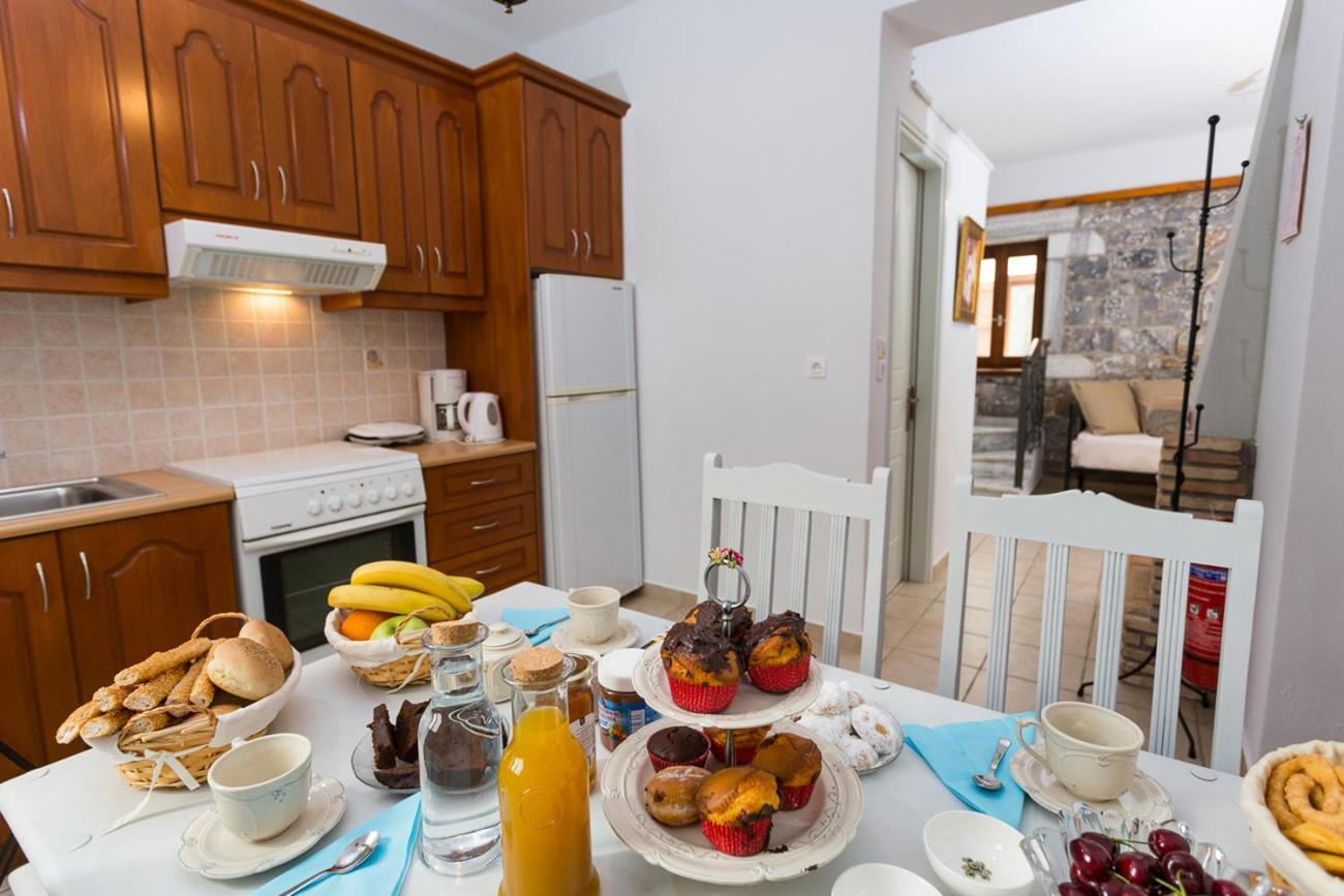 Pleiades Traditional Seaside Villas Agios Nikolaos  Habitación foto
