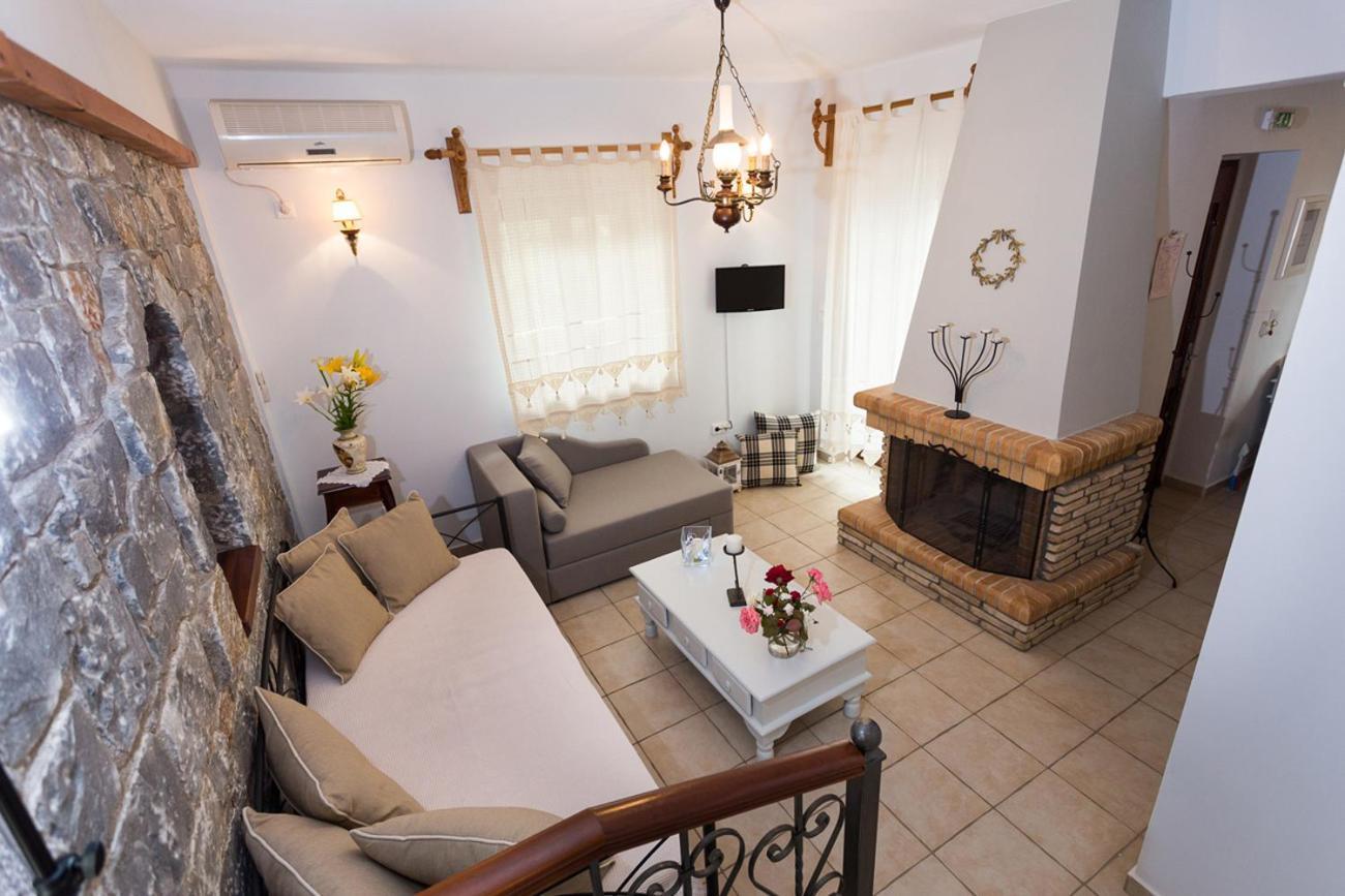 Pleiades Traditional Seaside Villas Agios Nikolaos  Habitación foto
