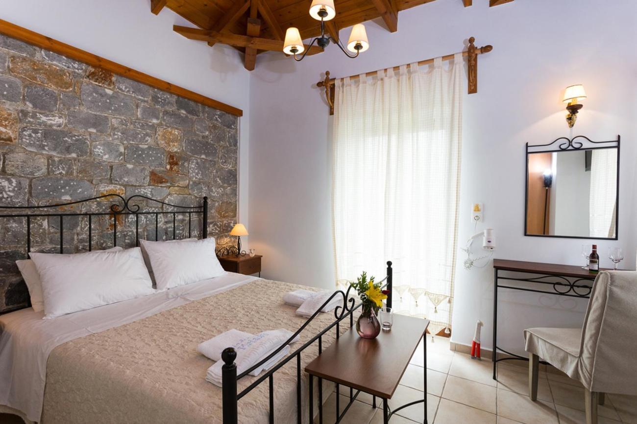 Pleiades Traditional Seaside Villas Agios Nikolaos  Habitación foto