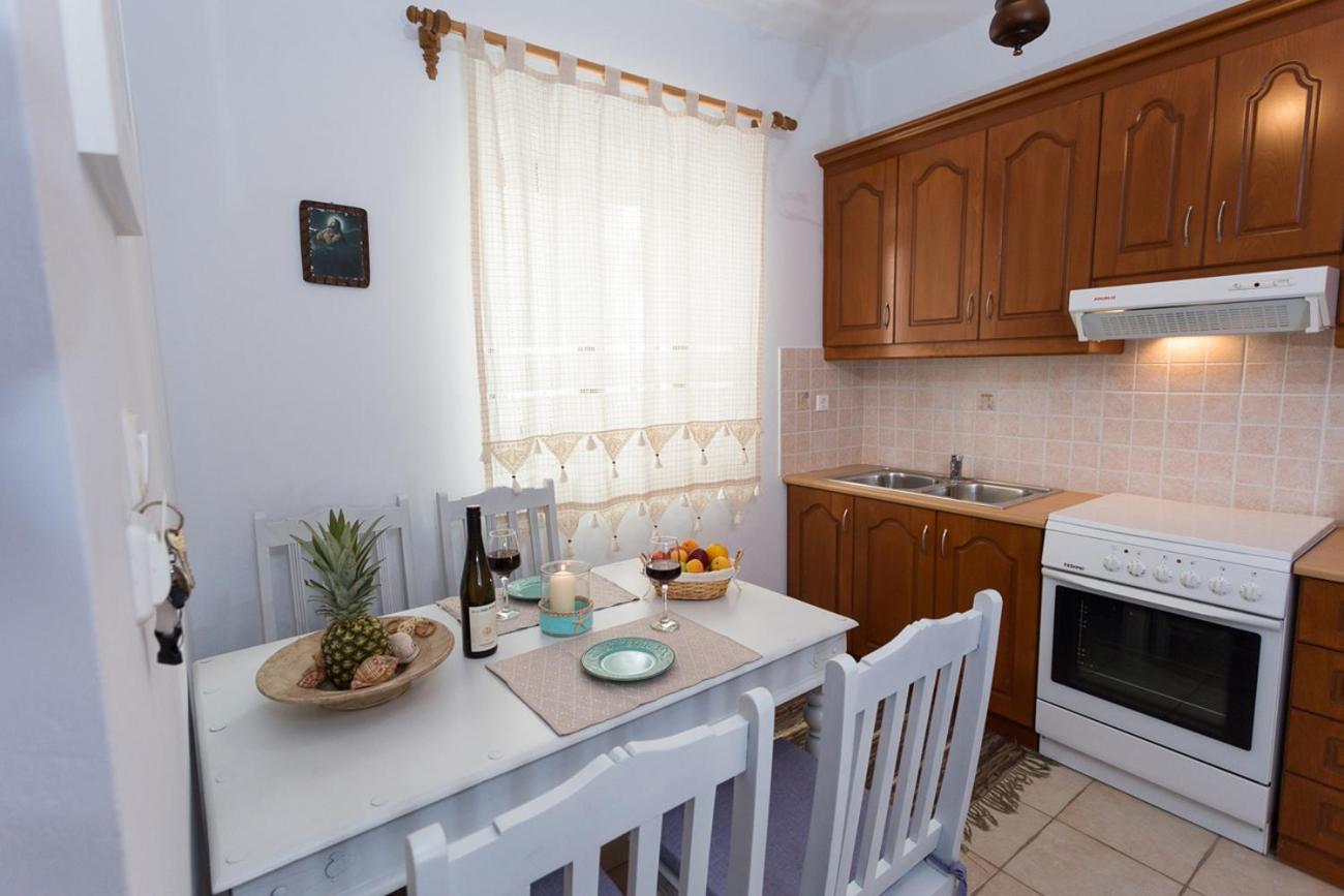 Pleiades Traditional Seaside Villas Agios Nikolaos  Habitación foto