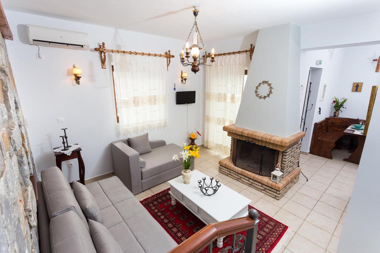 Pleiades Traditional Seaside Villas Agios Nikolaos  Habitación foto