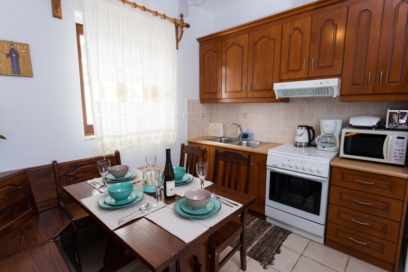 Pleiades Traditional Seaside Villas Agios Nikolaos  Habitación foto